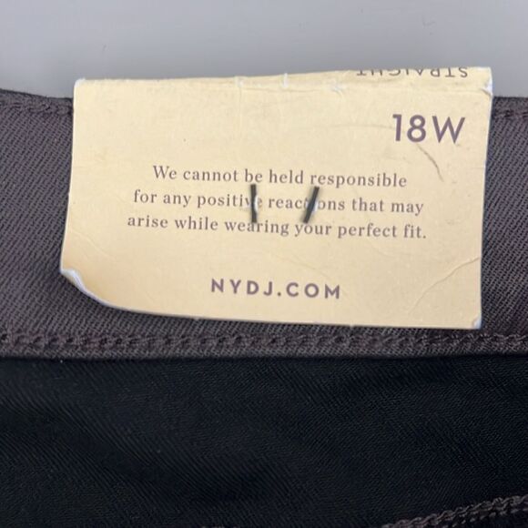 NWOT NYDJ Uplift Coated Marilyn Straight Jeans In Eggplant Coated Size 18 W - Picture 5 of 14